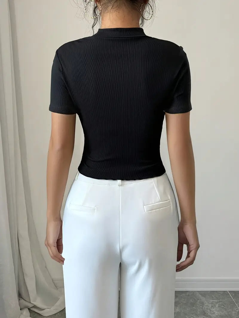 Women's Elegant Floral Appliqué Asymmetrical Hem Short Sleeve Top - Black & White Contrast